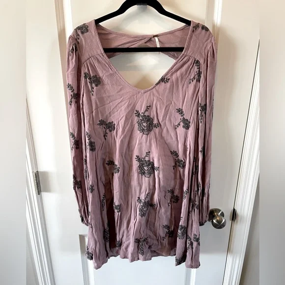 free people embroidered shift dress EMBROIDERY DRESS IN CHARCOAL COTTON/RAMIE